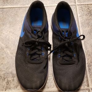 Nike Men's Fitsole shoes size 11
